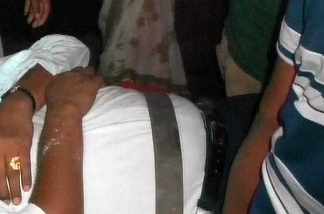 देखें कैसे मालगाड़ी से टकराई हम्‍पी एक्‍सप्रेस