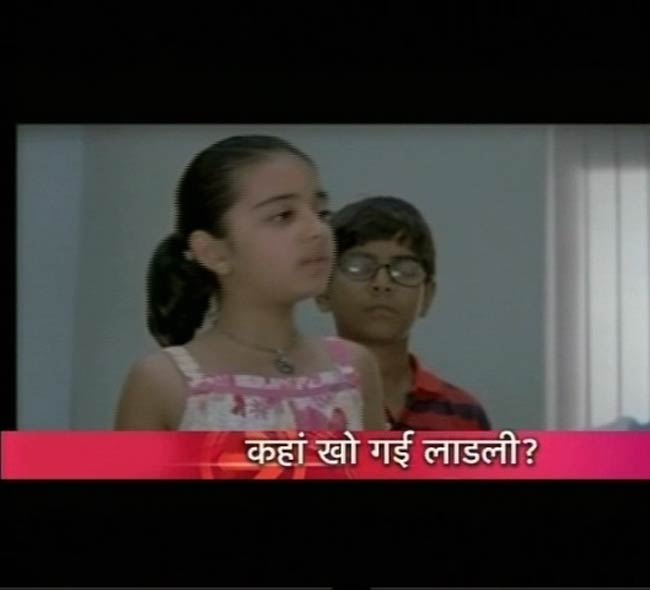 'रसना गर्ल' तरुणी की विमान हादसे में मौत  | वीडियो देखें