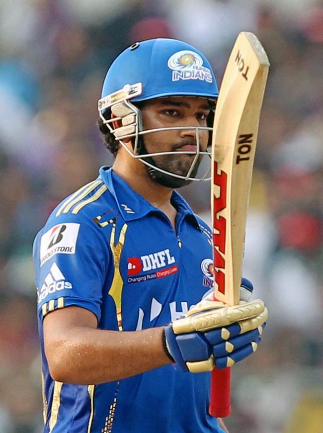 शतकवीर रोहित शर्मा ने दिलाई मुंबई को शानदार जीत  | पढ़ें