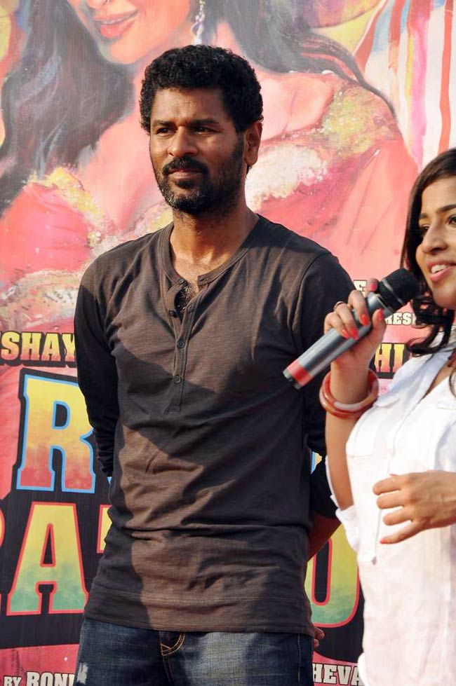 'राउडी...' के लिए अनोखा प्रोमोशन | सोनाक्षी की अनदेखी तस्‍वीरें