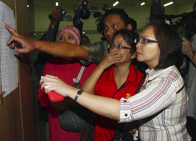 इंडोनेशिया में मिला लापता रूसी विमान