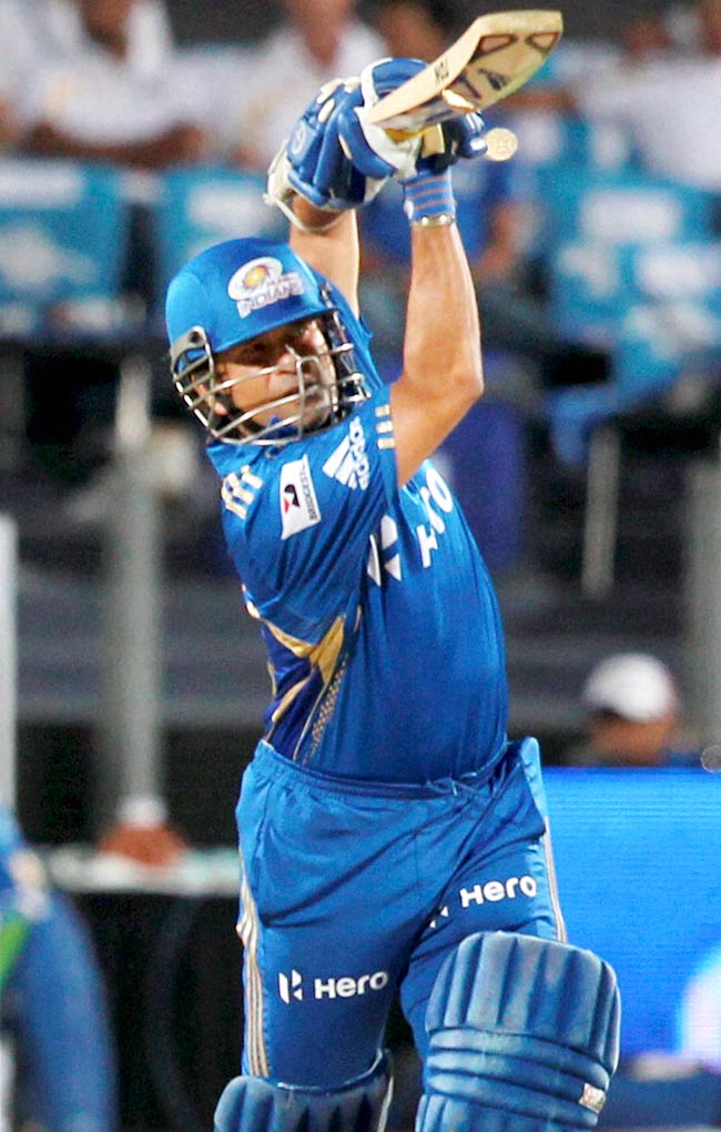 मुंबई ने किया पुणे वॉरियर्स पर हार का वार