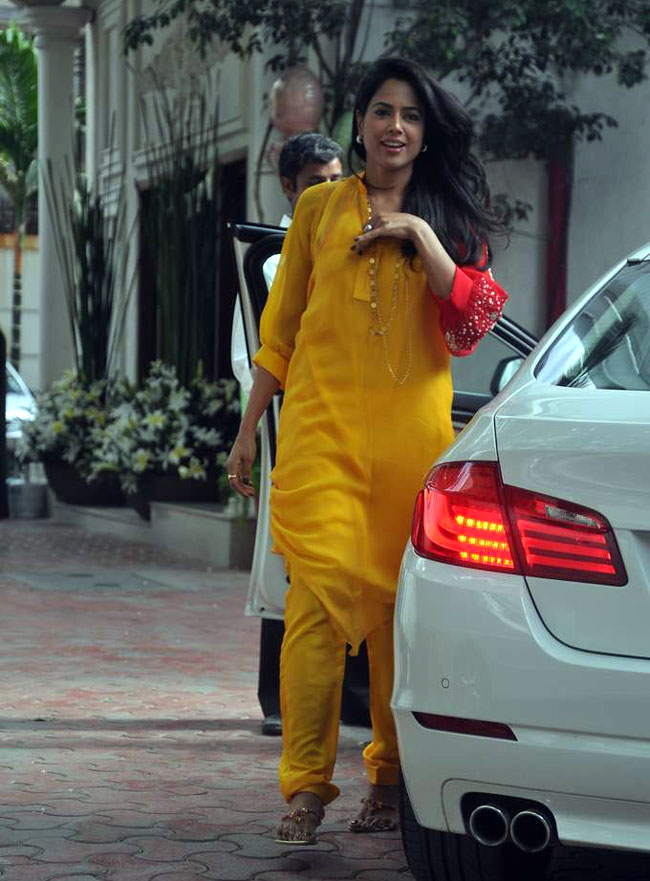 शिल्‍पा शेट्टी की गोदभराई में पहुंचे सितारे...  | शिल्‍पा की जिंदगी