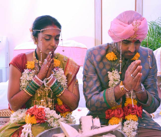 श्‍वेता साल्‍वे की शादी का एलबम... | हॉट श्‍वेता साल्‍वे