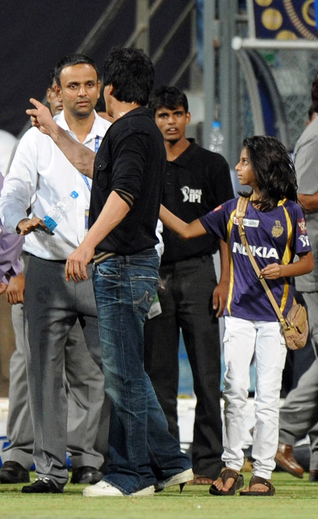 देखें किंग खान के झगड़े का सच...  | शाहरुख पर विशेष