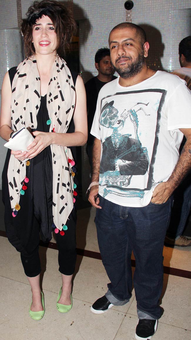 आमिर के 'सत्यमेव जयते' को बॉलीवुड का सलाम  |  आमिर