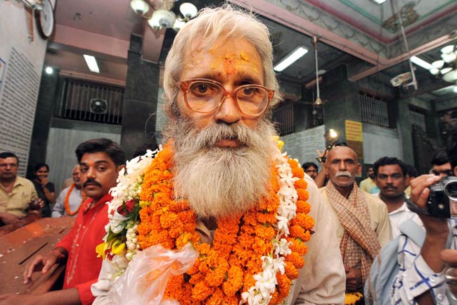 तस्वीरों में जाने ब्रह्मेश्वर मुखिया के बारे में | पढ़ें