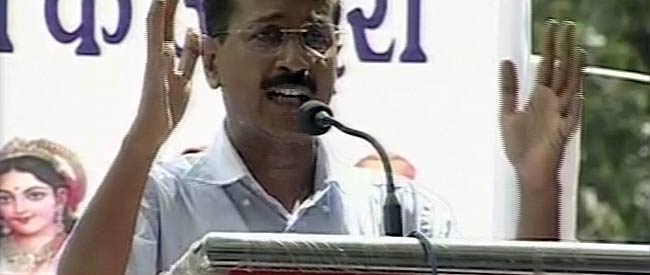 03 जून 2012: तस्‍वीरों में दिनभर की बड़ी खबरें | पढ़ें