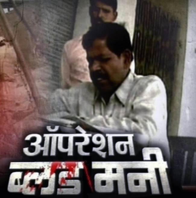 21 जून 2012: तस्वीरों में दिनभर की बड़ी खबरें | पढ़ें