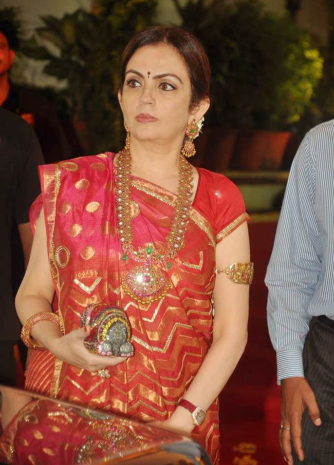 ईशा और भरत तख्‍तानी की शादी की तस्‍वीरें |  संगीत समारोह