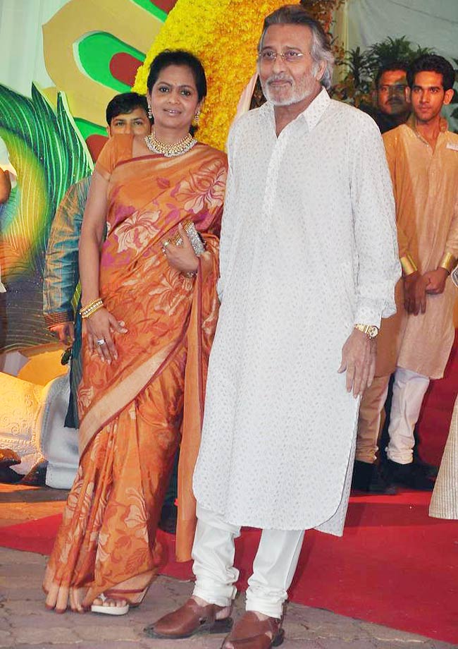 ईशा और भरत तख्‍तानी की शादी की तस्‍वीरें |  संगीत समारोह