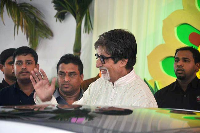 ईशा और भरत तख्‍तानी की शादी की तस्‍वीरें |  संगीत समारोह