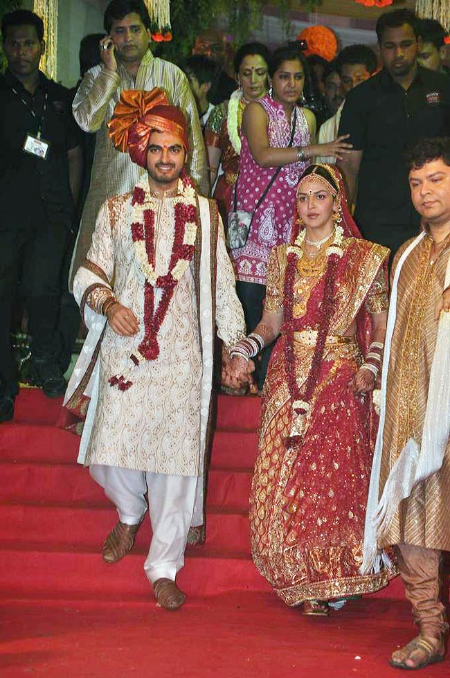 ईशा और भरत तख्‍तानी की शादी की तस्‍वीरें |  संगीत समारोह