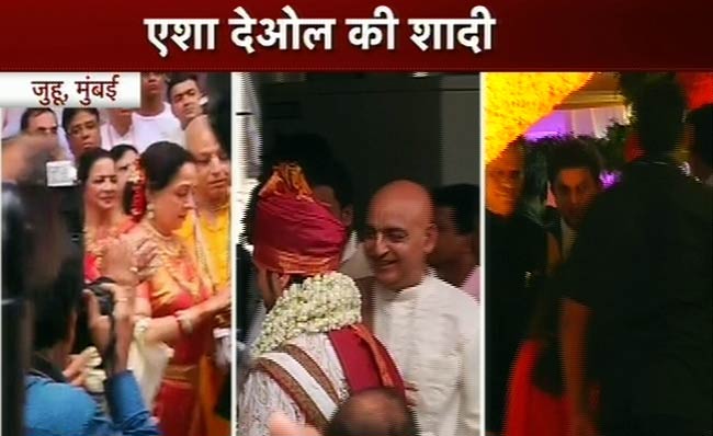 ईशा और भरत तख्‍तानी की शादी की तस्‍वीरें |  संगीत समारोह