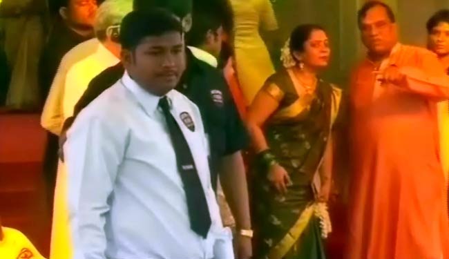 ईशा और भरत तख्‍तानी की शादी की तस्‍वीरें |  संगीत समारोह