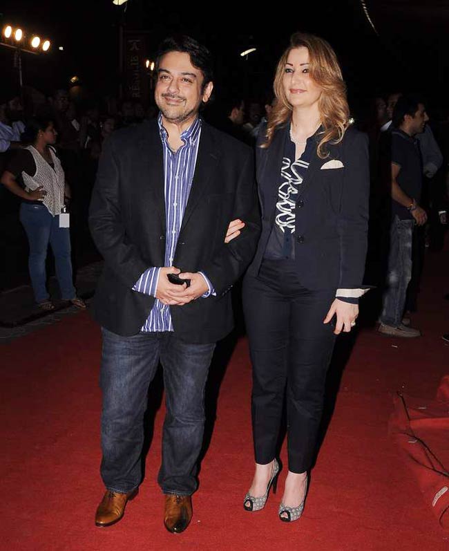 फेरारी की सवारी के प्रीमियर पर पहुंचे सितारे |  आमिर खान