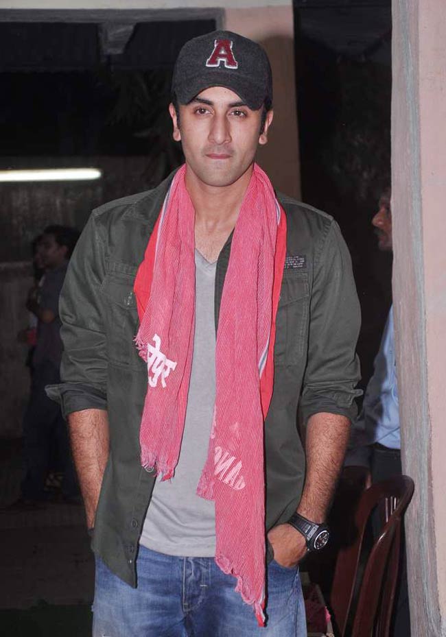 बीते सप्‍ताह मनोरंजन की दुनिया की प्रमुख हलचल | हॉट पूनम पांडे