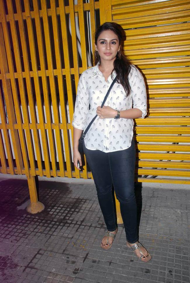 'गैंग्स ऑफ..' की स्क्रीनिंग में सितारे | कान्‍स में 'गैंग्स ऑफ़...