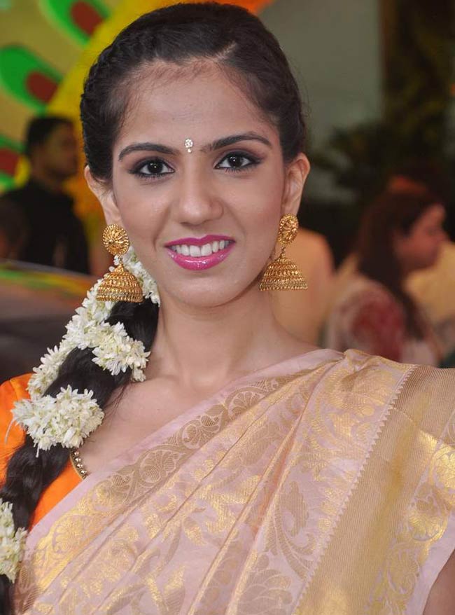 ईशा-भरत की शादी में सितारे जमीन पर  | शादी का एलबम