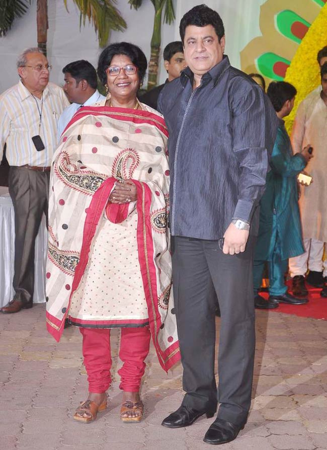 ईशा-भरत की शादी में सितारे जमीन पर  | शादी का एलबम