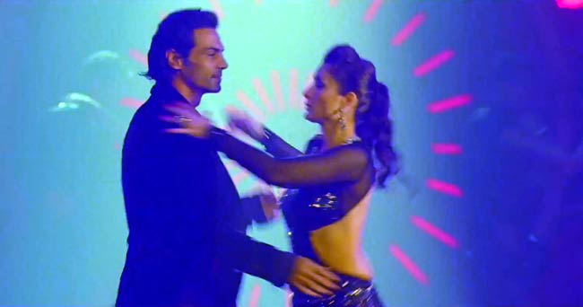 फिल्म 'हीरोइन' में करीना का हॉट अवतार | विशेष कवरेज