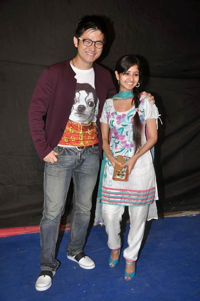 11वें इंडियन टेली अवार्ड्स की रंगीनियां....  | बॉलीवुड परियां