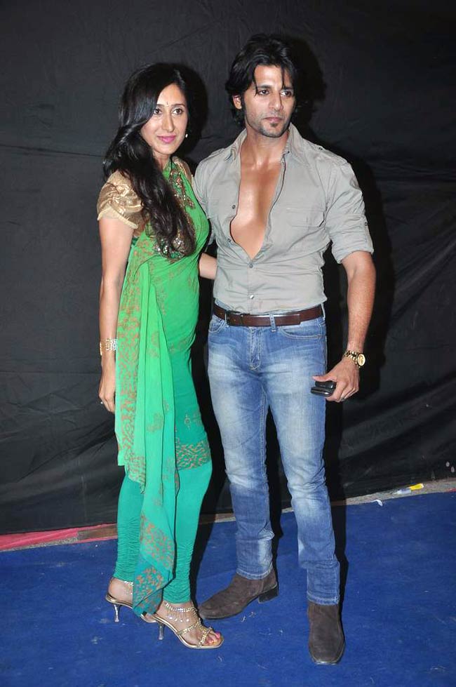 11वें इंडियन टेली अवार्ड्स की रंगीनियां....  | बॉलीवुड परियां