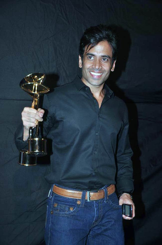 11वें इंडियन टेली अवार्ड्स की रंगीनियां....  | बॉलीवुड परियां