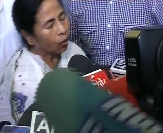 12 जून 2012: तस्‍वीरों में देखें दिनभर की अहम खबरें  | फोटो