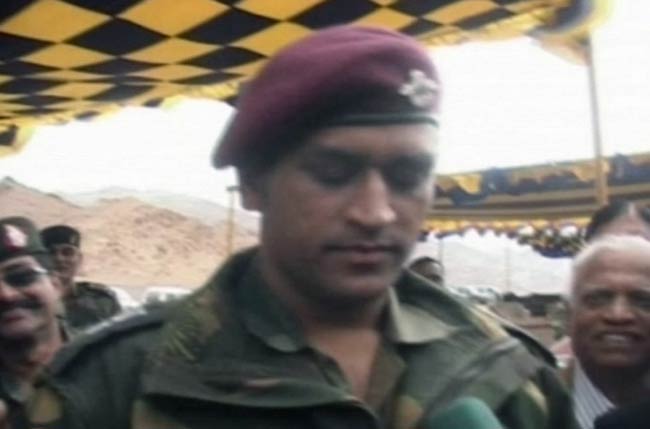 06 जून 2012: तस्‍वीरों में दिनभर की बड़ी खबरें | पढ़ें