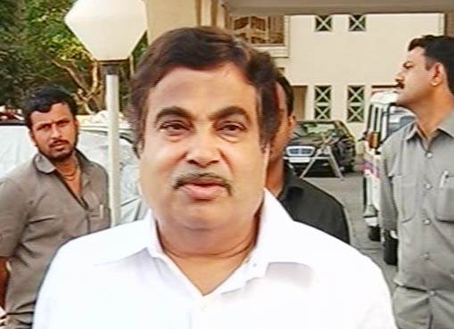 02 जून 2012: तस्‍वीरों में दिनभर की बड़ी खबरें | पढ़ें