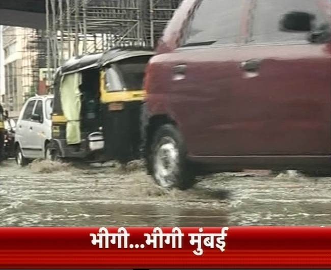 16 जून 2012: तस्‍वीरों में देखें दिनभर की अहम खबरें