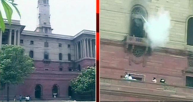 नार्थ ब्‍लॉक में गृह मंत्रालय के दफ्तर में लगी आग