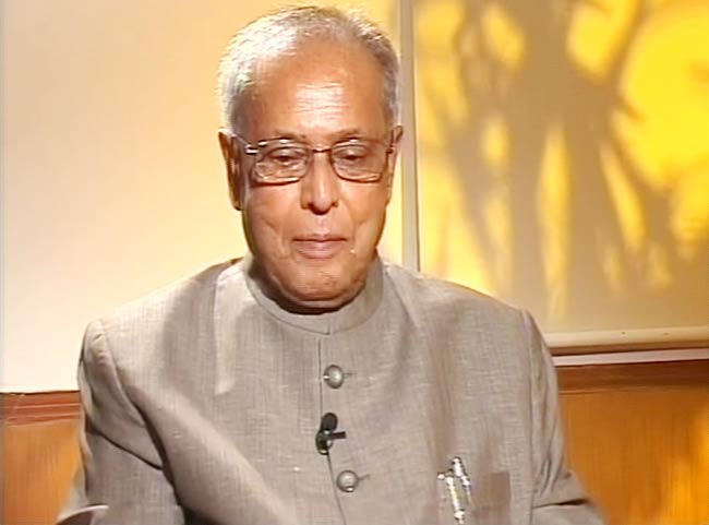 30 जून 2012: तस्‍वीरों में दिनभर की अहम खबरें | पढ़ें