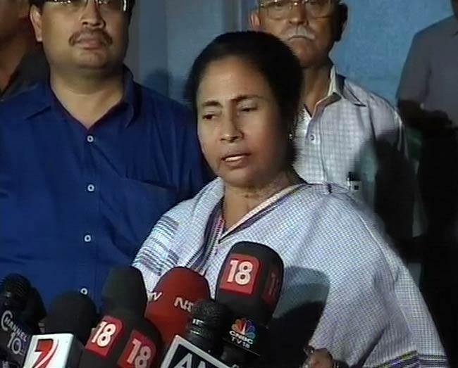 14 जून 2012: तस्‍वीरों में देखें दिनभर की अहम खबरें | पढ़ें