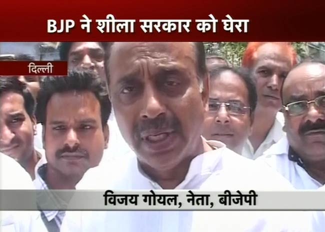 29 जून 2012: तस्‍वीरों में दिनभर की अहम खबरें | पढ़ें