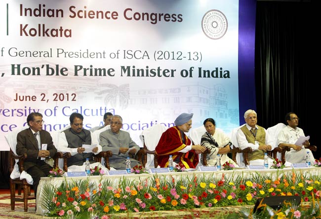 विकास के लिए विज्ञान व तकनीक का इस्‍तेमाल हो: पीएम