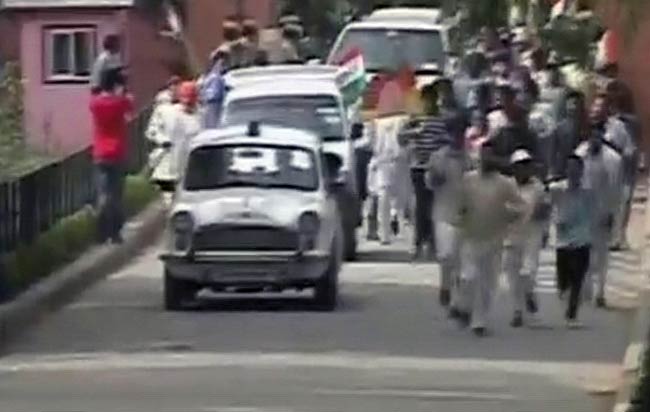 अन्‍ना-रामदेव के अनशन की तस्‍वीरें | बाबा हुए थे गिरफ्तार