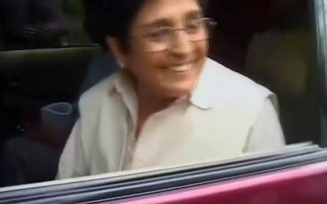 अन्‍ना-रामदेव के अनशन की तस्‍वीरें | बाबा हुए थे गिरफ्तार