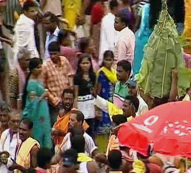 जगन्नाथ रथयात्रा पर उमड़ा श्रद्धालुओं का सैलाब