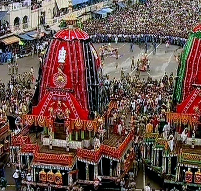 जगन्नाथ रथयात्रा पर उमड़ा श्रद्धालुओं का सैलाब