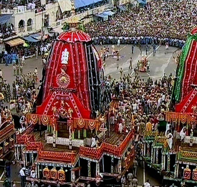 जगन्नाथ रथयात्रा पर उमड़ा श्रद्धालुओं का सैलाब