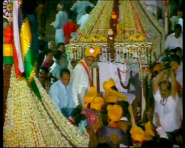 जगन्नाथ रथयात्रा पर उमड़ा श्रद्धालुओं का सैलाब