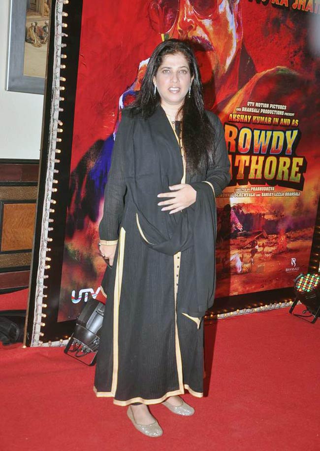 'राउडी राठौर' की सक्सेस पार्टी  | अनदेखी सोनाक्षी