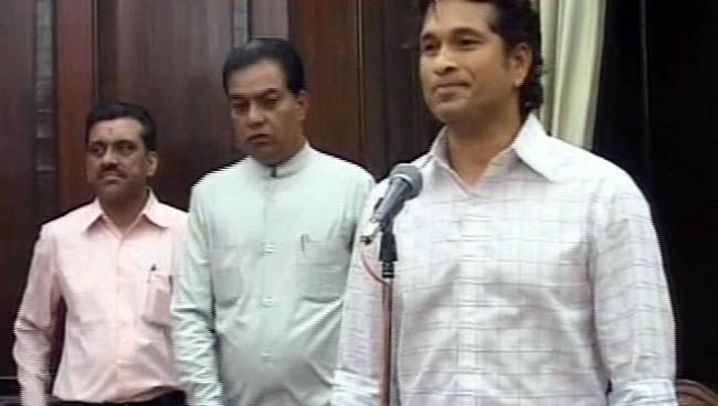 सांसद बने सचिन | सचिन के शतकों की कहानी