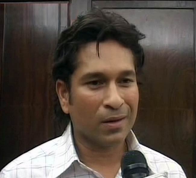 सांसद बने सचिन | सचिन के शतकों की कहानी