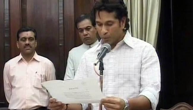 सांसद बने सचिन | सचिन के शतकों की कहानी