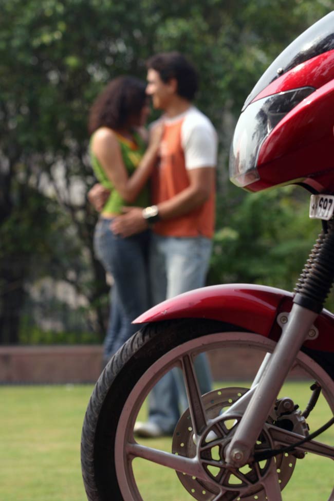 जी का जंजाल न बन जाए कम उम्र में 'संबंध' | संबंधों की हकीकत