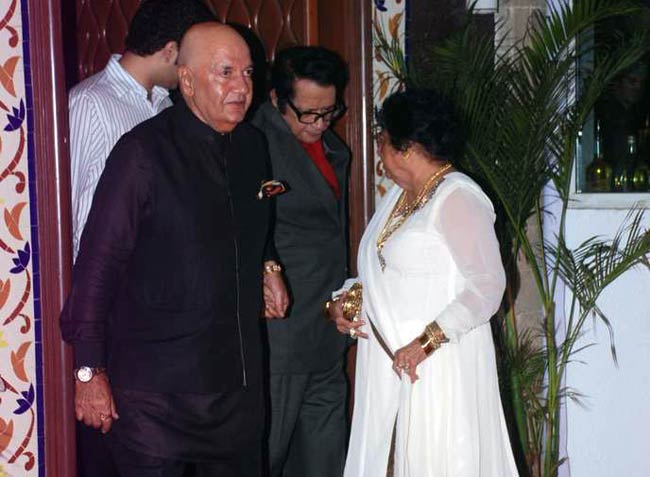 'फरारी की सवारी' की सक्सेस पार्टी | प्रीमियर पर सितारे