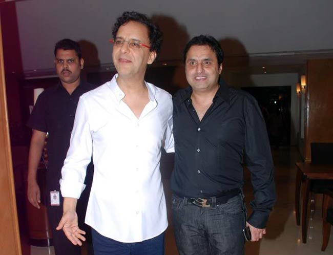 'फरारी की सवारी' की सक्सेस पार्टी | प्रीमियर पर सितारे